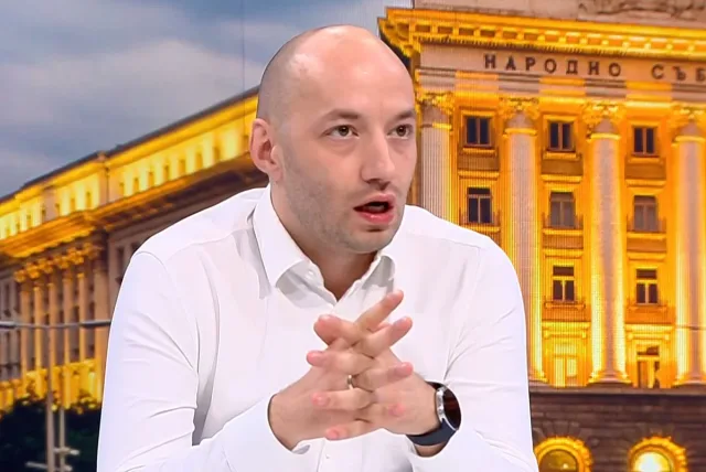 Политолог видя две тежки изпитания за управляващите
