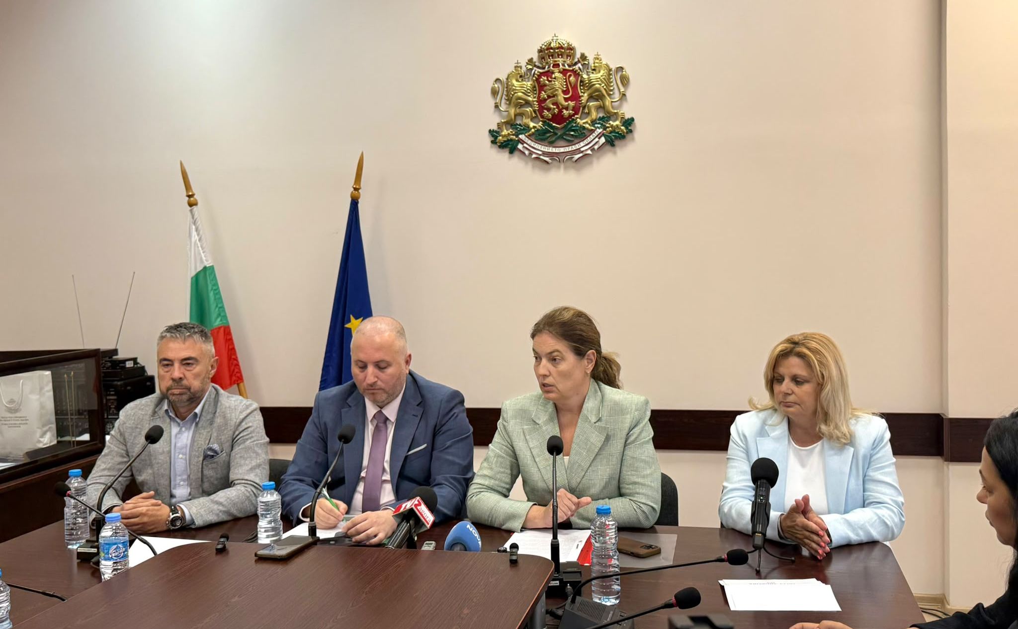Петрова: "Марица-изток" няма да се закрива, 1 млрд. евро стоят зад реформата