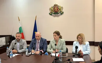Петрова: „Марица-изток“ няма да се закрива, 1 млрд. евро стоят зад реформата
