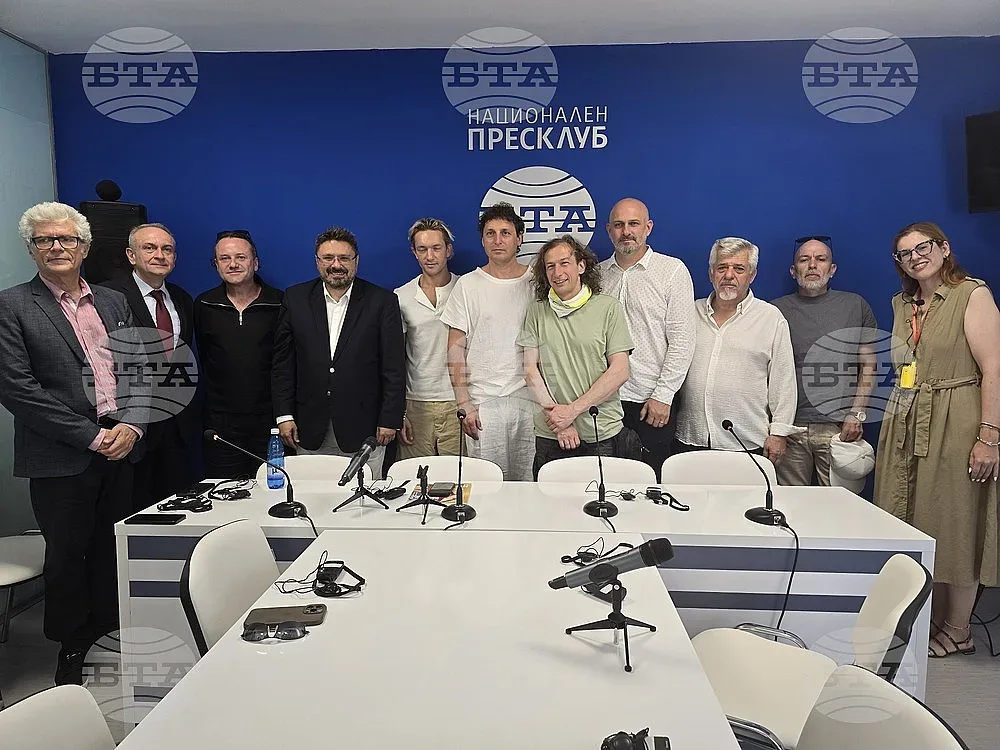 Народният театър откри лятното си турне в Гърция