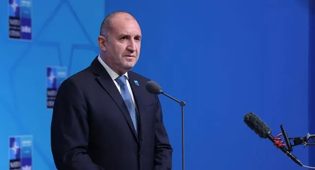 Радев за санкциите: За първи път България открито защити националния си интерес