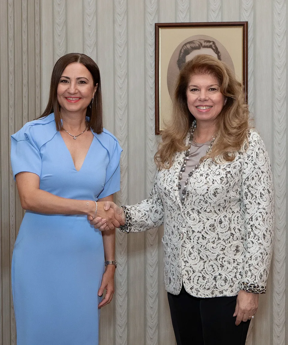 iliyana-yotova-iliana-ivanova-ESmetna-palata-admp