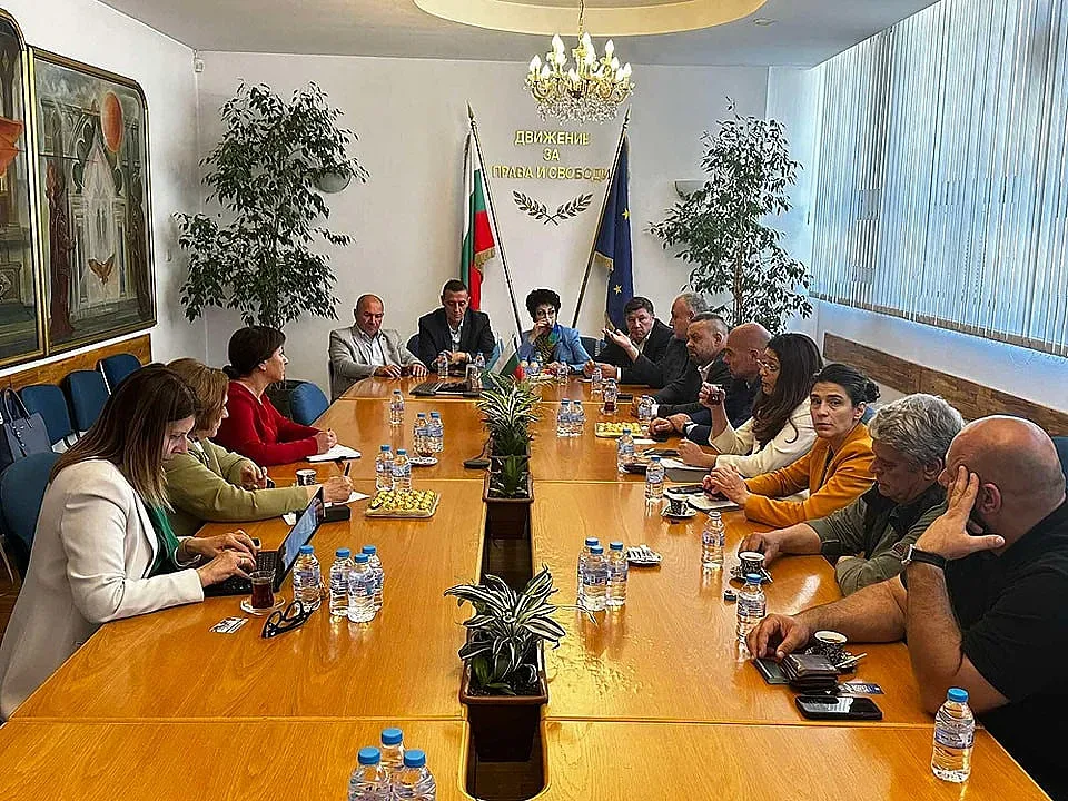 ДПС и земеделците с обща цел: еврозоната и Шенген