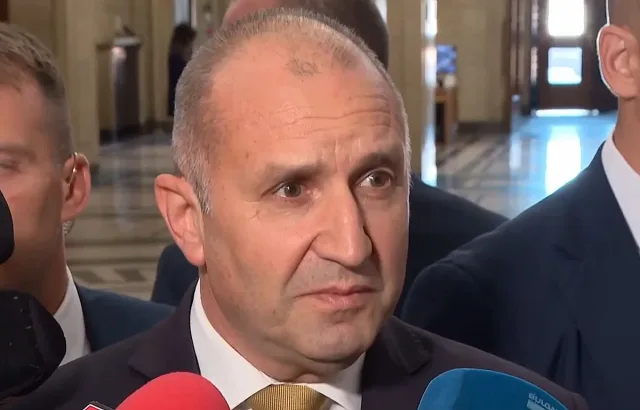 Радев отсече: Няма подпис, няма нови ангажименти!