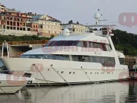 Жива ли е? Ето къде е яхтата на Ружа Игнатова