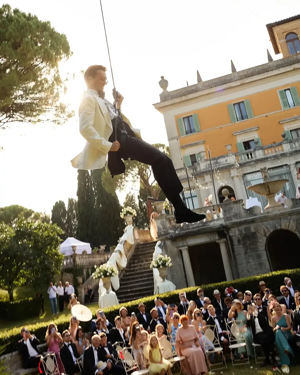 groom-ziplines3-72026-1ad6e53a8d2c4985bc2859a80cbbe5a5