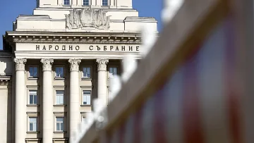 Борисов по-богат от Радев, милионер в парламента