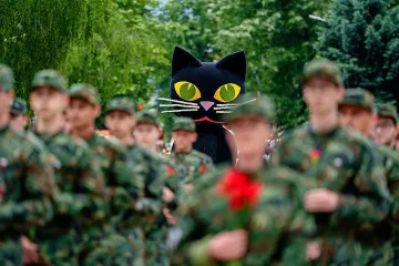 Китайци забавляваха гостите на Карнавал Габрово 2024