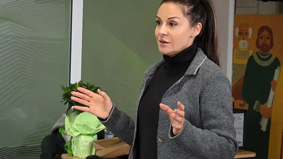 Ето как обичаната актриса измами времето