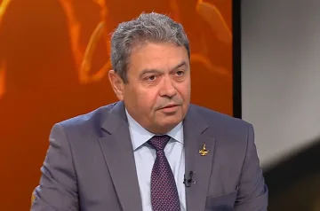 Властта не вижда иранска заплаха, Безмер приема американските самолети