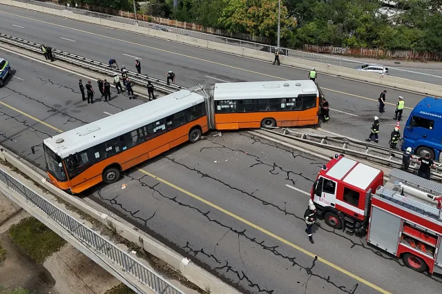 Една следа обръща версията за автобуса на Цариградско шосе