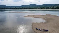 Круизен кораб за България заседна в Дунав