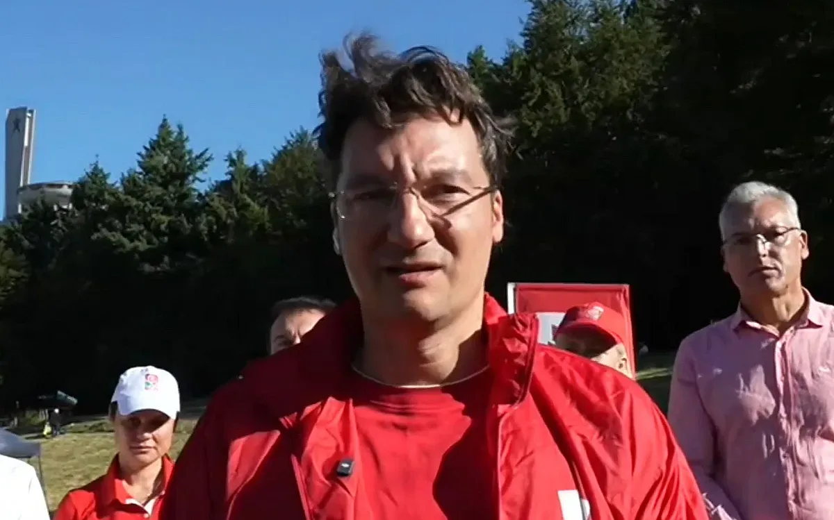 Питат Крум Зарков дали ще става вице на Йотова