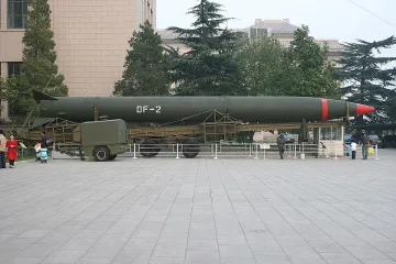 Китай готви спасителна ядрена бомба! За какво става дума?