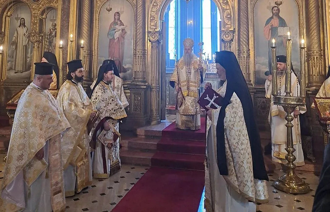 Пловдивският митрополит изнесе божествена литургия в Истанбул