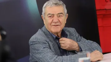 Честит юбилей на Стефан Цанев