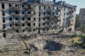Нова нощ на ужас в Киев: Ракети и експлозии, сред жертвите е и дете