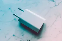 Четири признака, че е време за ново зарядно за смартфона
