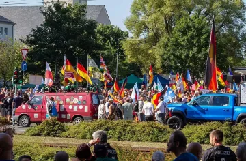 Германия се разлюля от протести преди изборите