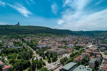 Наш град прави икономически скок. Диша във врата на Пловдив