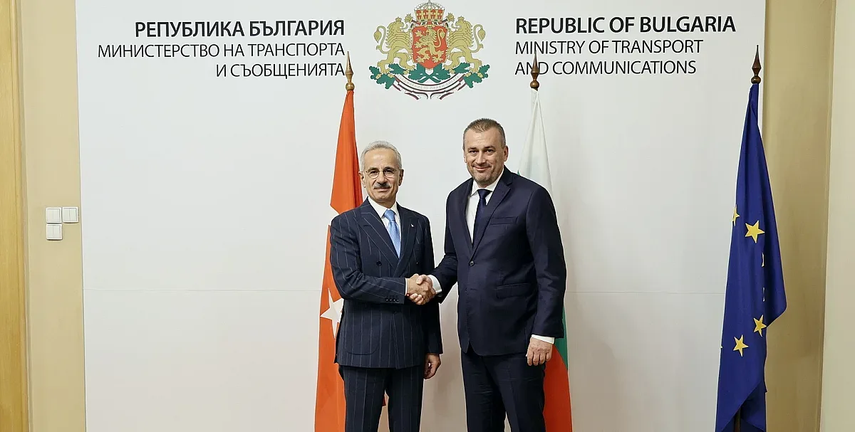 Турският транспортен министър на ключова визита у нас. Стратегически решения