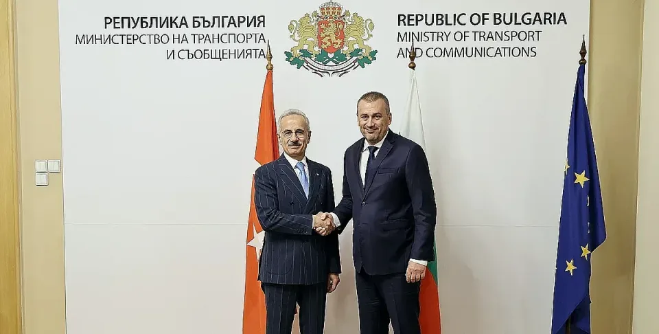 уралоглу и пеев