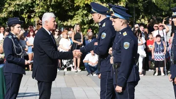 Министър Стоянов: Новите способности на армията започват с хората и доброто военно образование