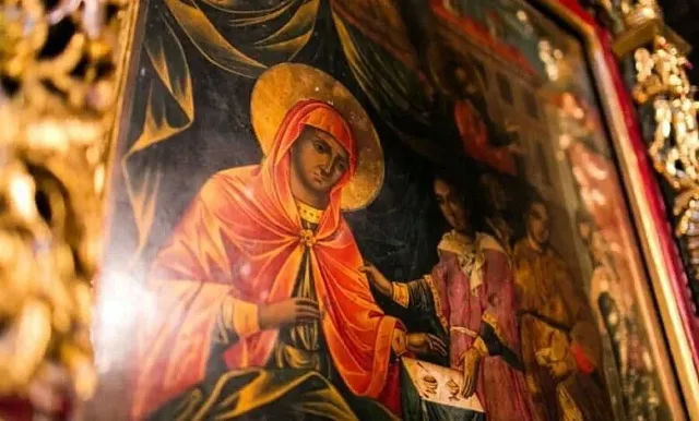 Неми проговарят, парализирани прохождат. Чудесата на иконата „Св. Богородица Троеручица“