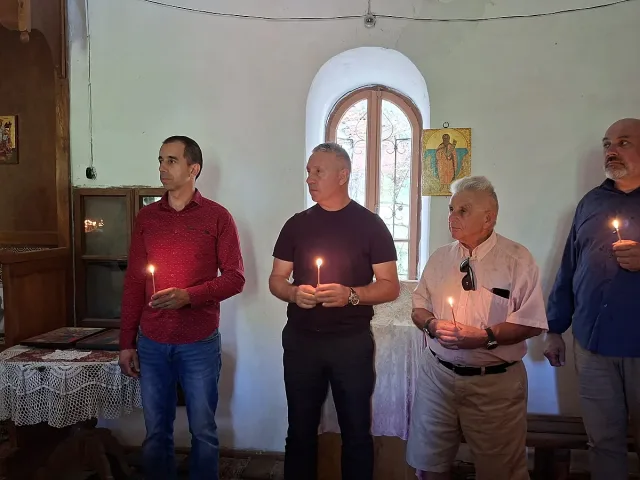 Стотици отбелязаха храмовия празник в село Салаш