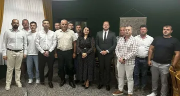Знаков депутат стана острие на Радев в Руен, скача за кмет