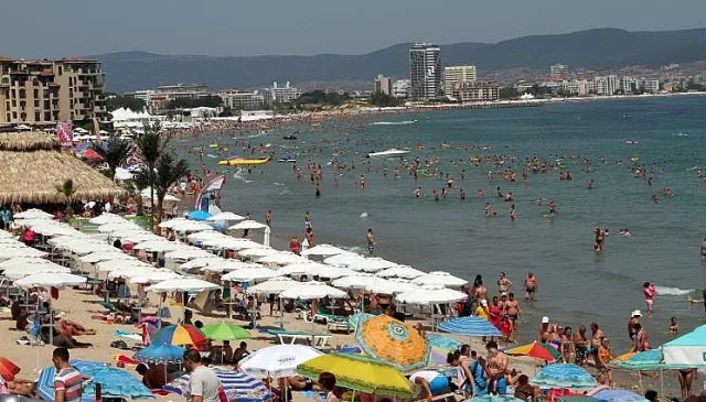Оставете морето за септември: три нощувки на цената на две