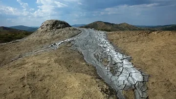 Уникална дестинация на няколко часа от София крие пейзажи като от друга планета