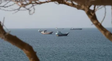 Атака край Ормузкия проток: Удариха кораб, има пострадали моряци