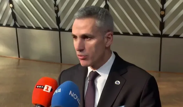 Стана ясно кога Гюров обявява кандидатурата си за президент