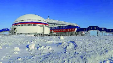 Металите на бъдещето и тихата война за Арктика