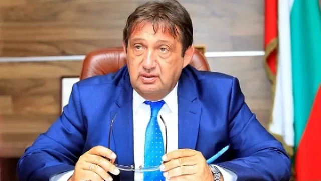 Държавата с план за малките общини. Налива пари