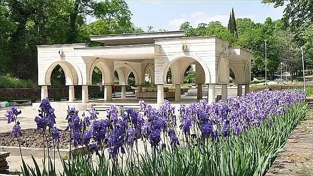 Бетонов център става топ курорт. Голяма промяна в наш град