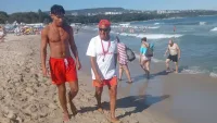 Чудо на морето! Млад спасител герой за хиляди