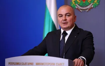 Министър Абровски: Пилотни кооперативи показват ползите за земеделците