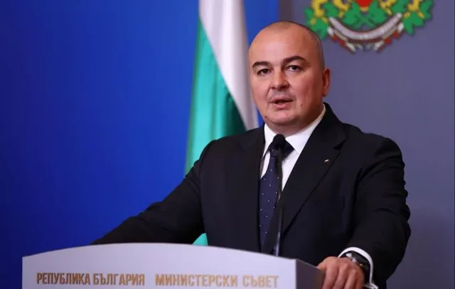 Министър Абровски: Пилотни кооперативи показват ползите за земеделците