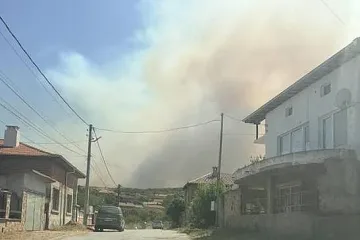 Дете запалило огромния пожар в Хасково