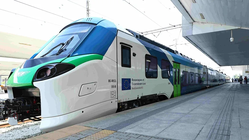 25-08-26-G.Peev-predstaviane-Alstom-1
