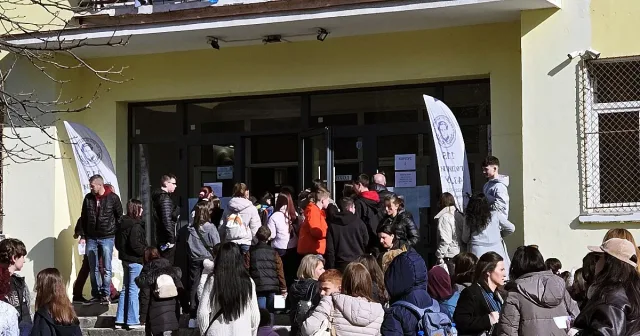 Край на местенето на побойници от училище в училище. Искат нови наказания