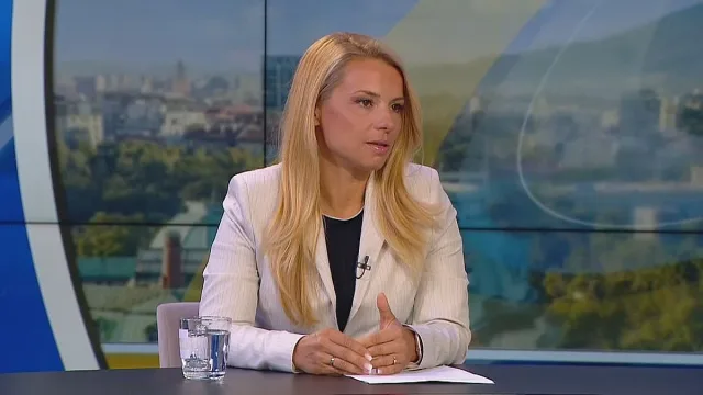 9400 машини чакат изборите, ЦИК ги ремонтира за първи път
