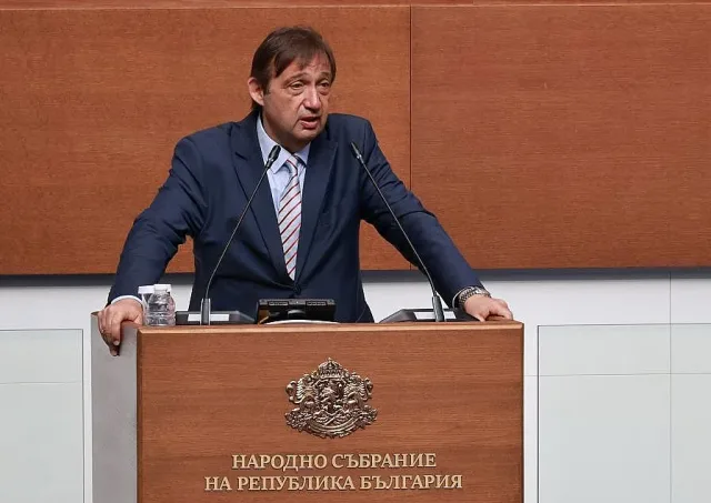 Шишков отсече! Ето го трайното решение на проблема с трафика през Владая