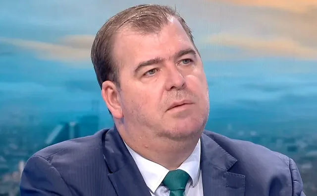 Гечев подхваща сиренето с 60% вода, разкри за нови правила