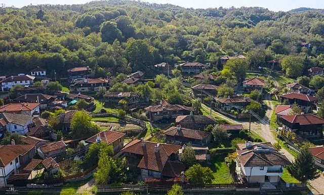 Бръшлян - какво крие едно странджанско село?