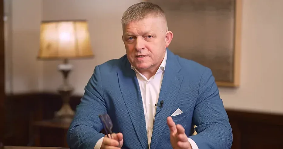 Роберт Фицо идва у нас. Среща се на "четири очи"