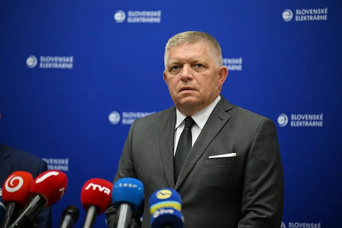 Роберт Фицо идва в България за ключова среща с Радев