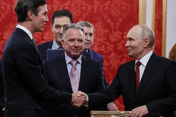 След 3 часа разговори с Путин пратениците заминават за Киев